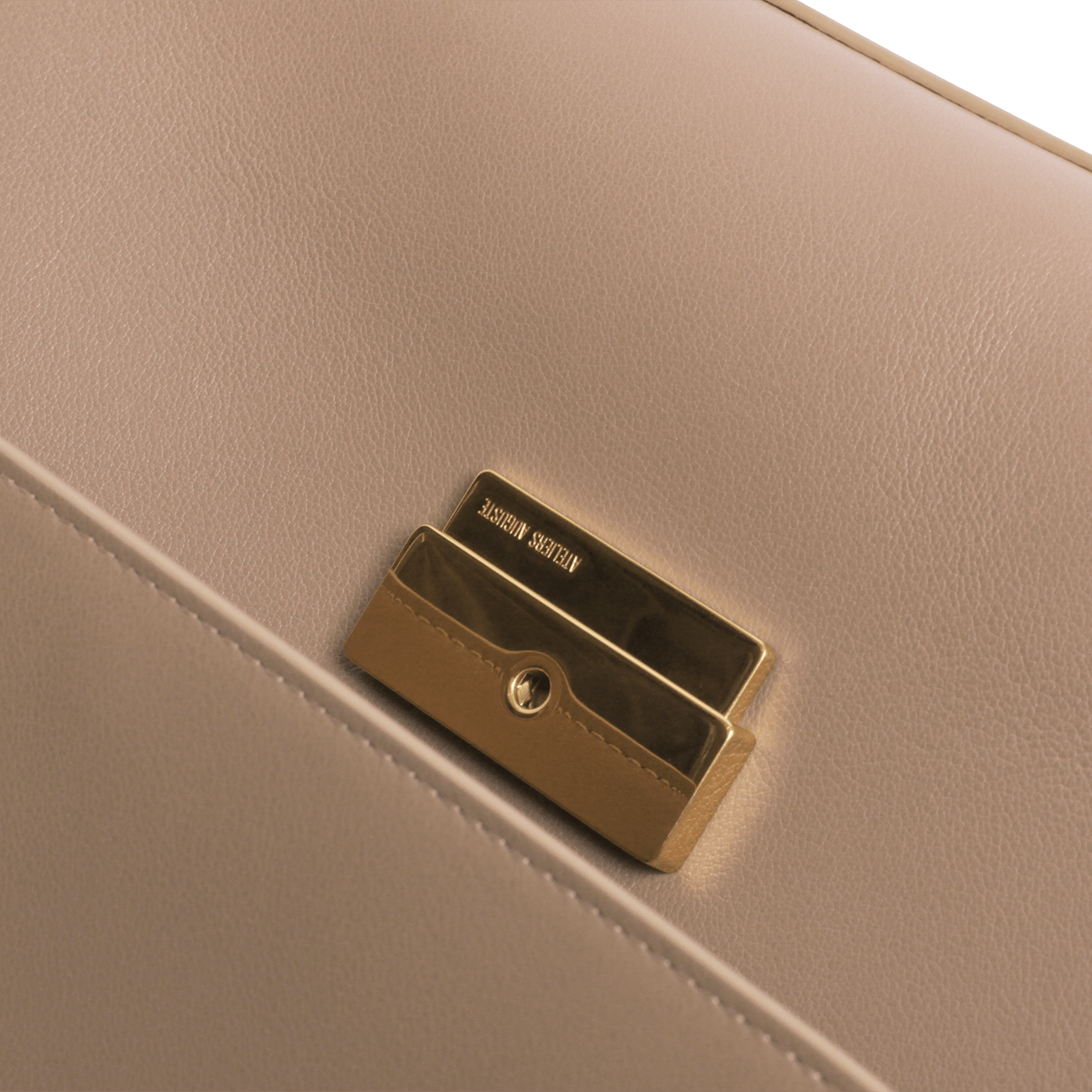 拡大する